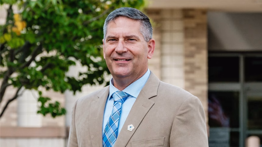 Dr. Thomas Rogers