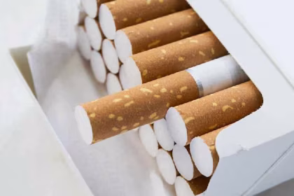Kuwait Bans Tobacco and Nicotine Sales to Under 21s