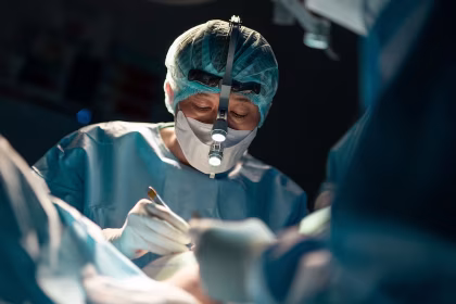 Breast Implant Care Gains Attention as Vietnam Develops Medical Tourism Sector